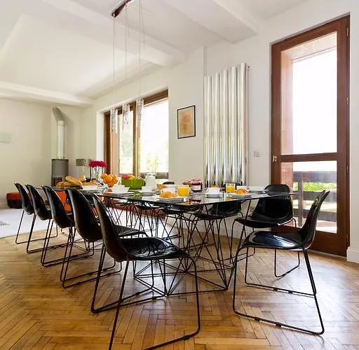 Chalet Chapelle 게스트하우스 *