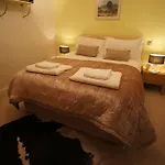 Chalet Chapelle بيت ضيافة